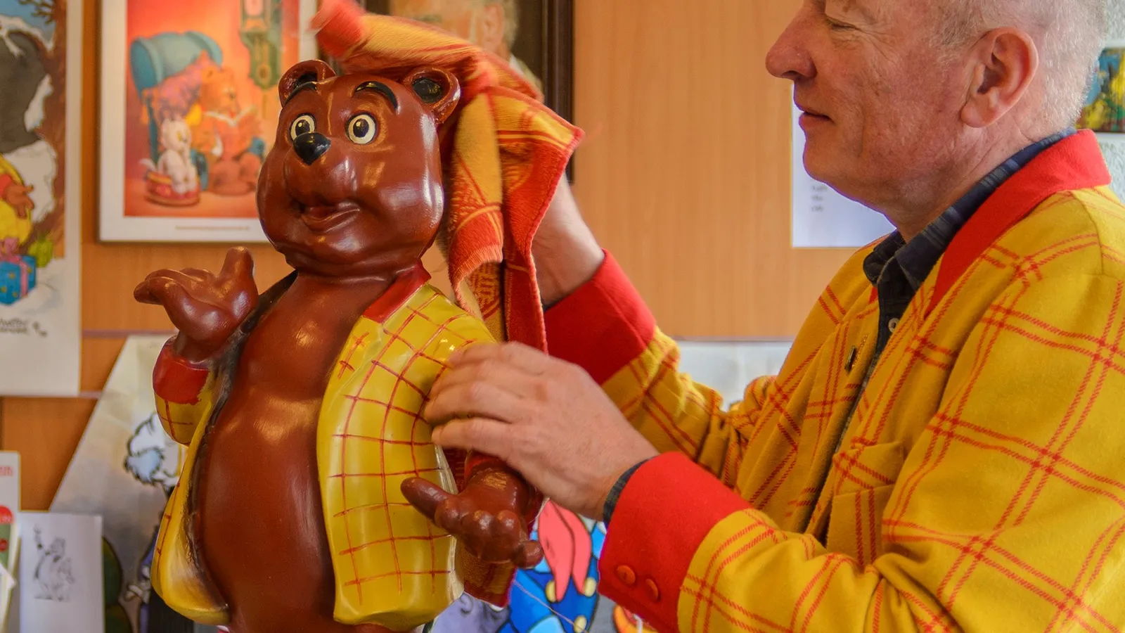 Bommel afgestoft door de directeur (2)