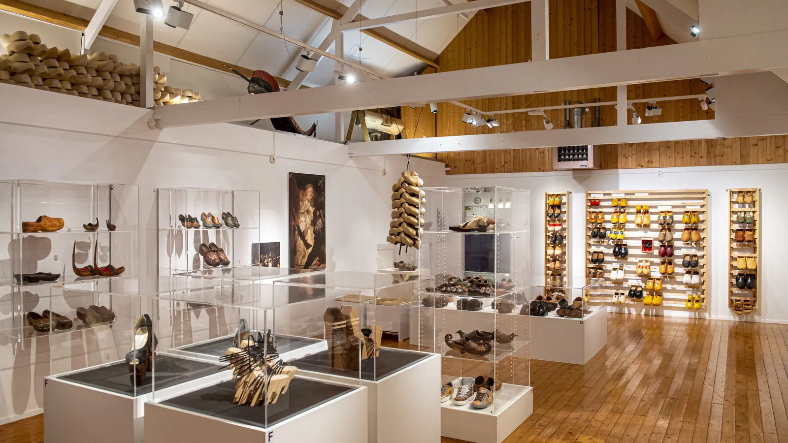 Klompenmuseum Eelde-5.jpg