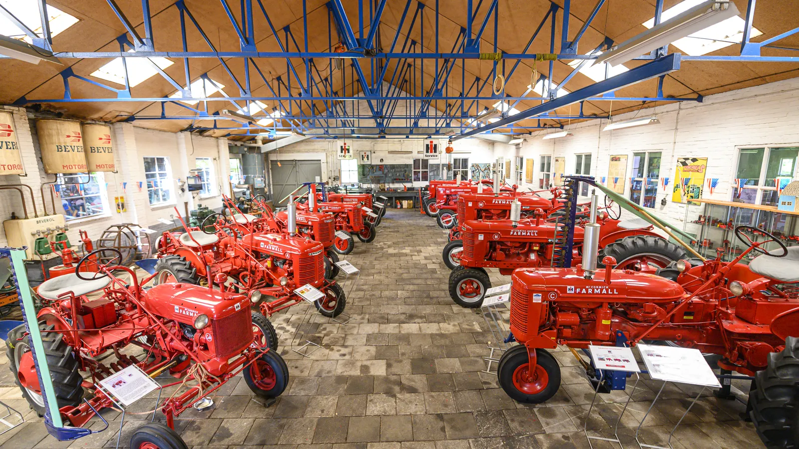 Tractor en Werktuigenmuseum-2.jpg