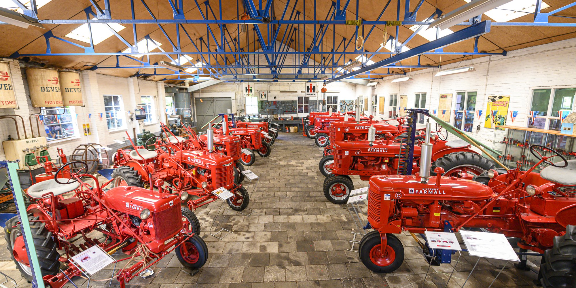 Tractor en Werktuigenmuseum-2.jpg